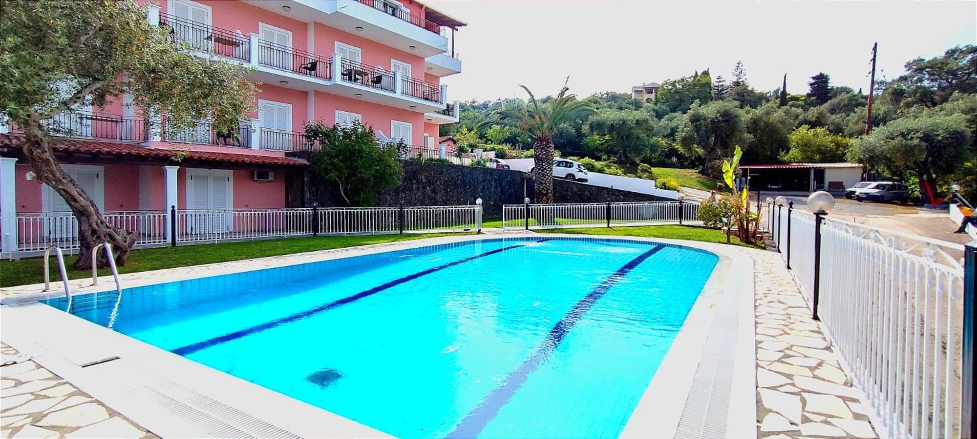 Thomas Apartments Dassia  Ngoại thất bức ảnh