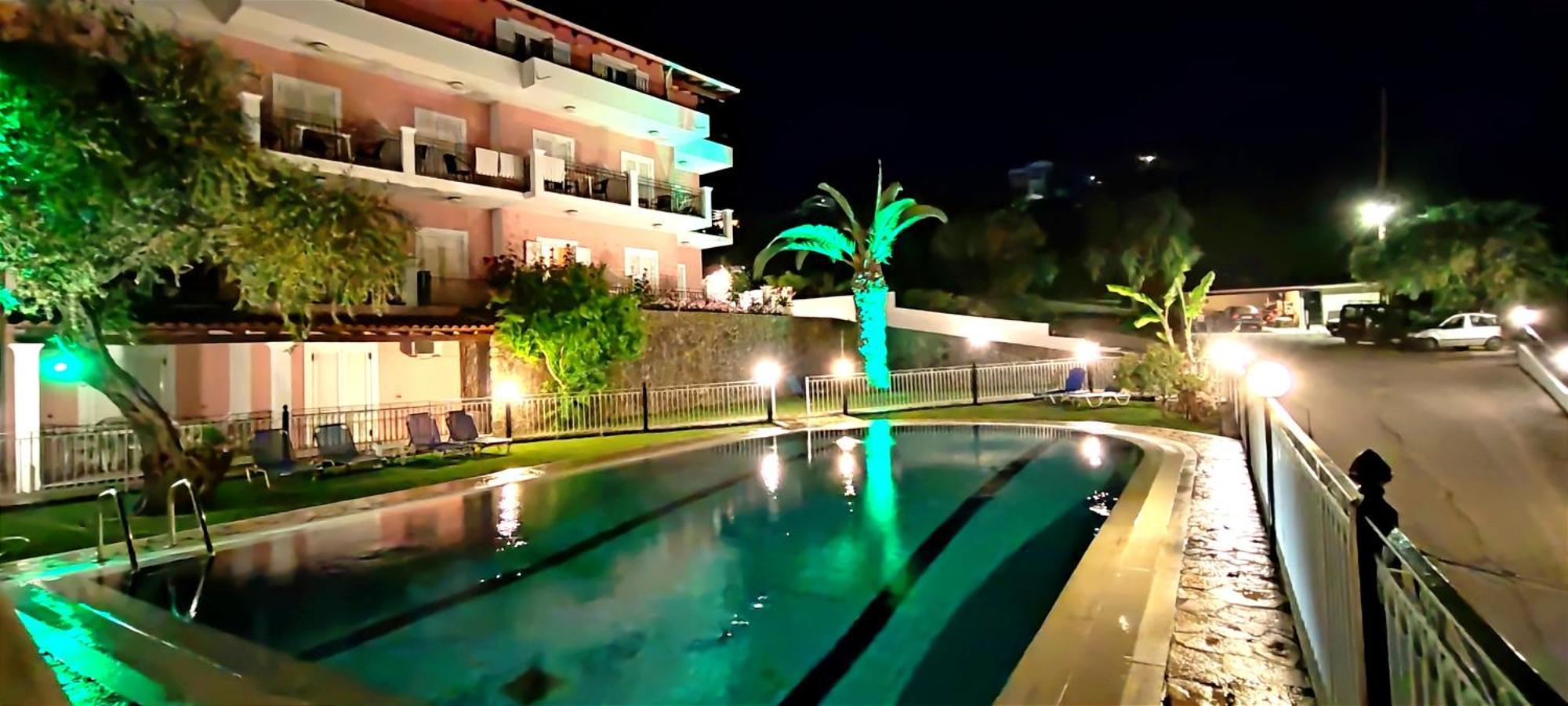 Thomas Apartments Dassia  Ngoại thất bức ảnh