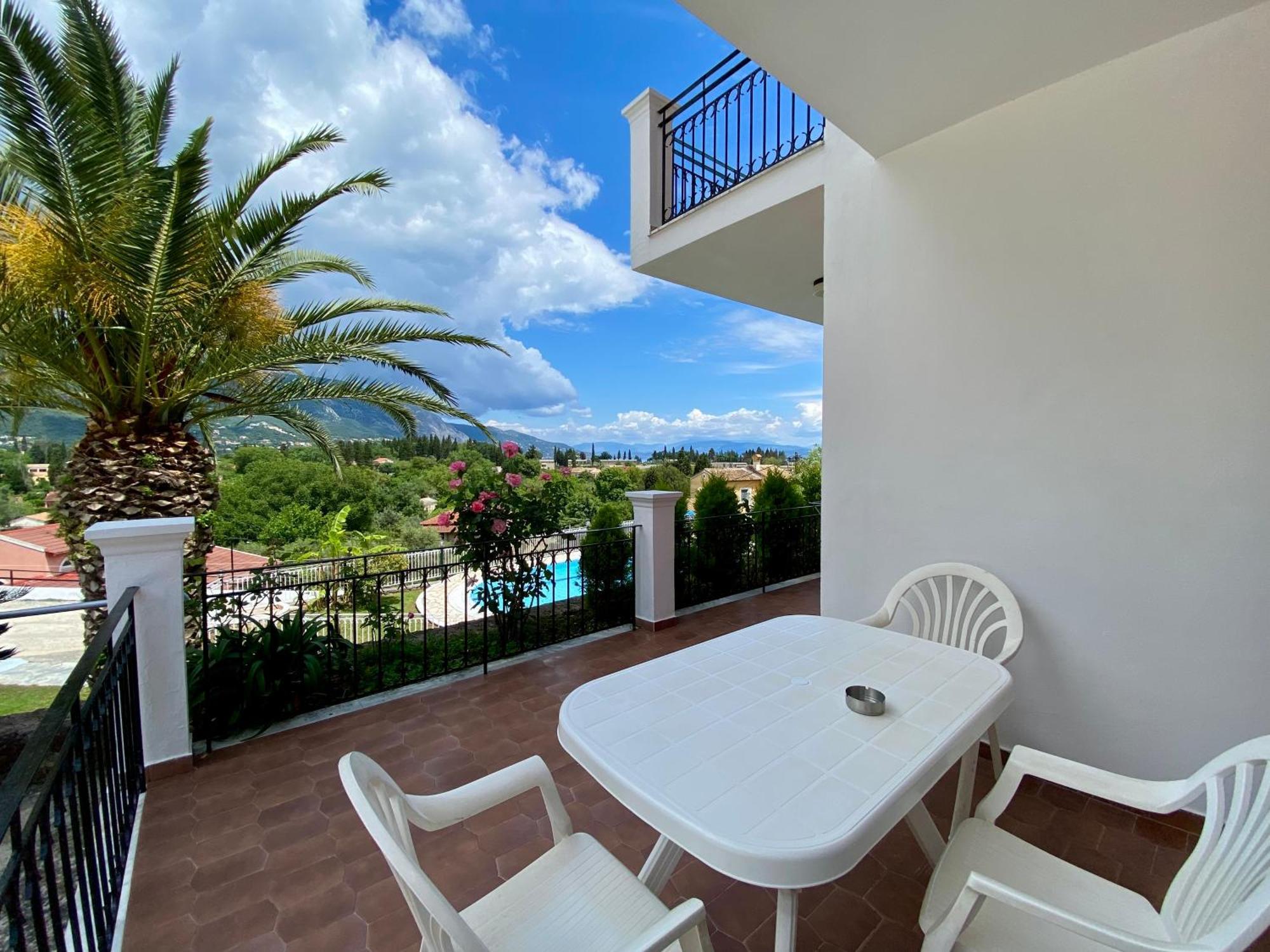 Thomas Apartments Dassia  Ngoại thất bức ảnh